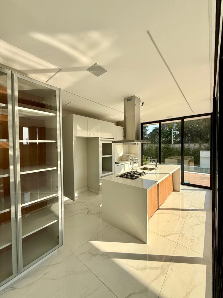 WhatsApp Image 2025-09-12 at 08.13.24 (1)