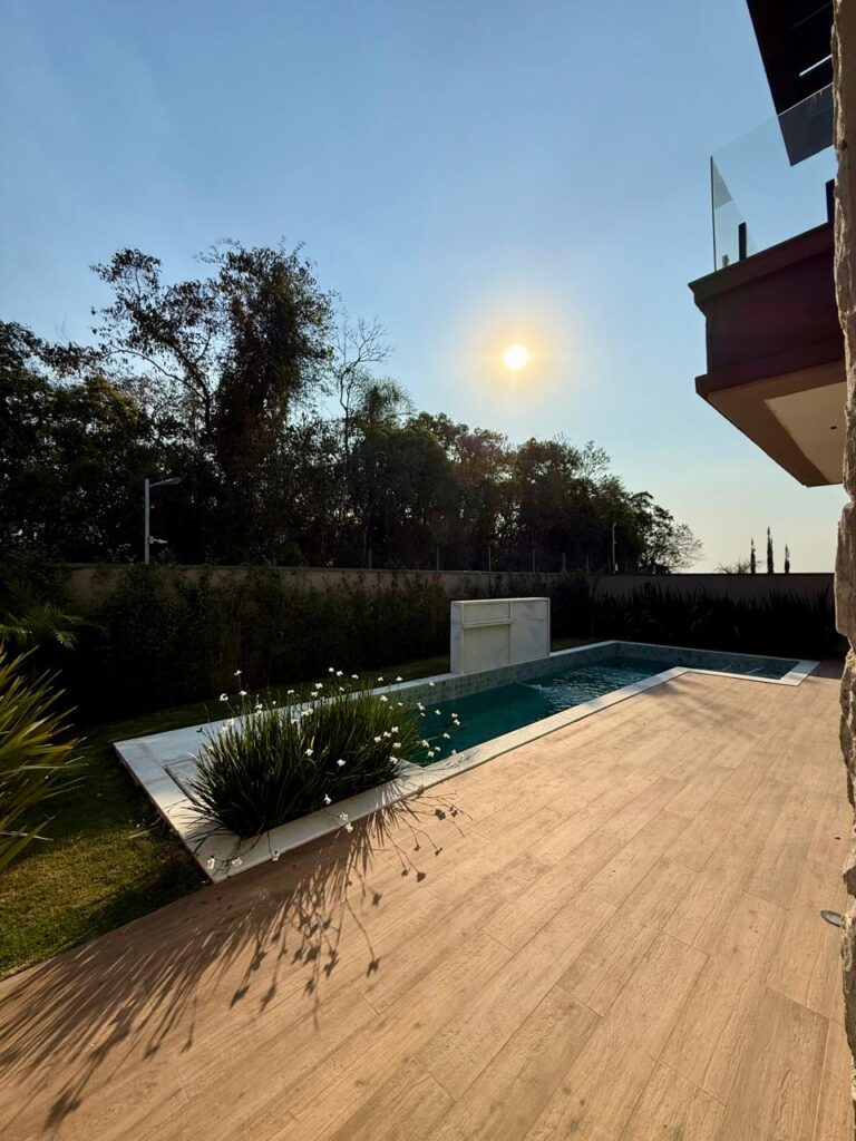 WhatsApp Image 2025-09-12 at 08.13.26 (1)