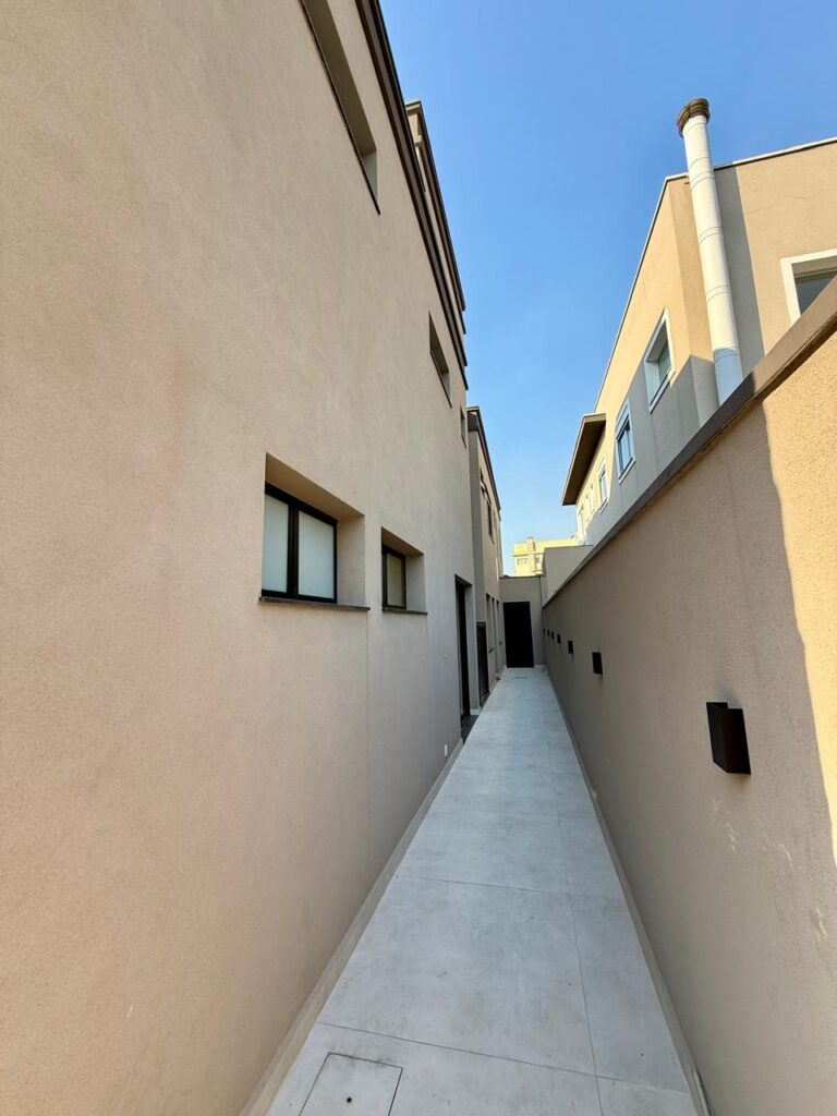 WhatsApp Image 2025-09-12 at 08.13.26