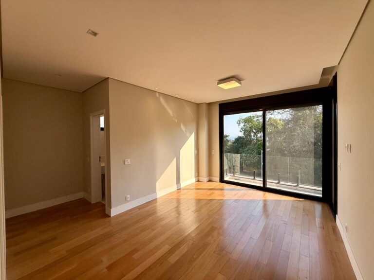 WhatsApp Image 2025-09-12 at 08.13.31