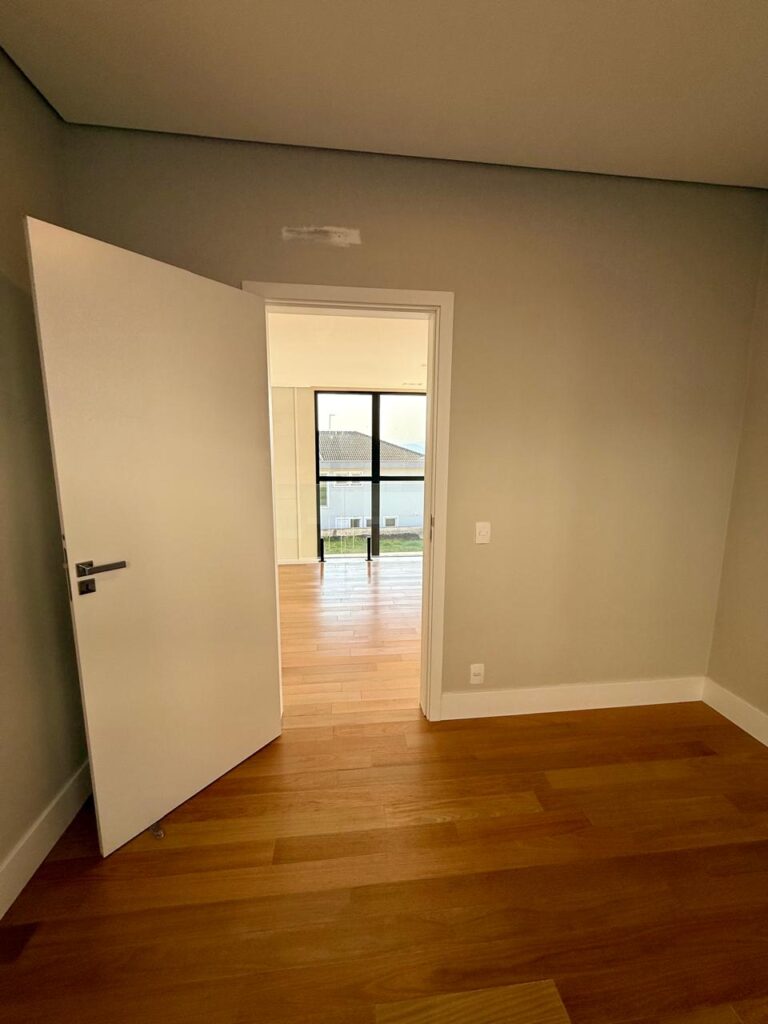 WhatsApp Image 2025-09-12 at 08.13.33