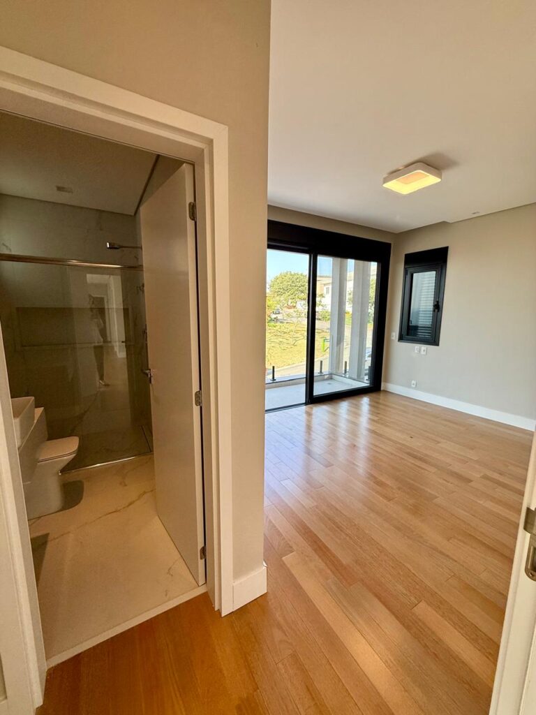 WhatsApp Image 2025-09-12 at 08.13.34