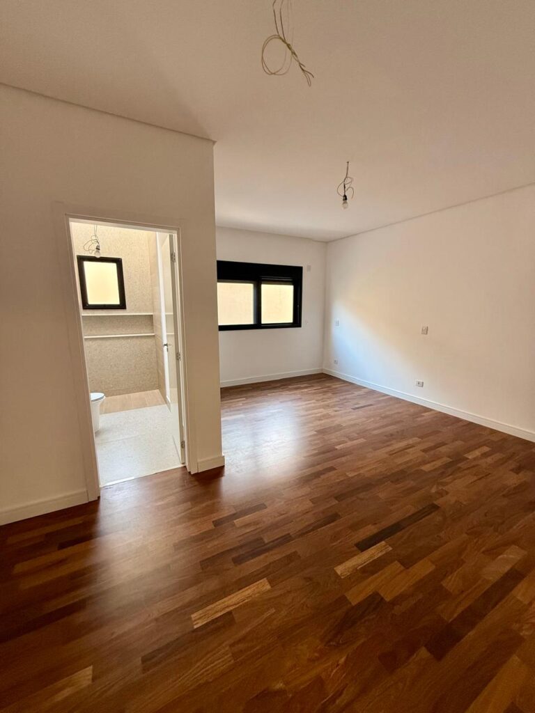 WhatsApp Image 2025-09-12 at 08.21.59 (1)