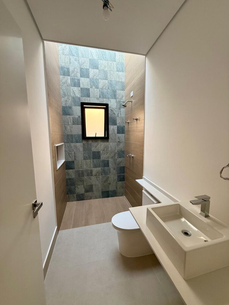 WhatsApp Image 2025-09-12 at 08.21.59