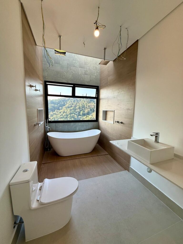 WhatsApp Image 2025-09-12 at 08.22.00 (1)