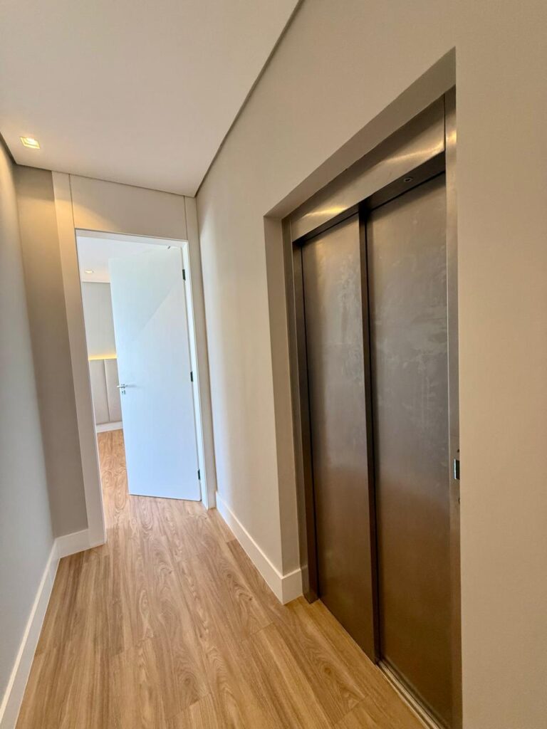 WhatsApp Image 2025-09-15 at 17.49.18 (1)