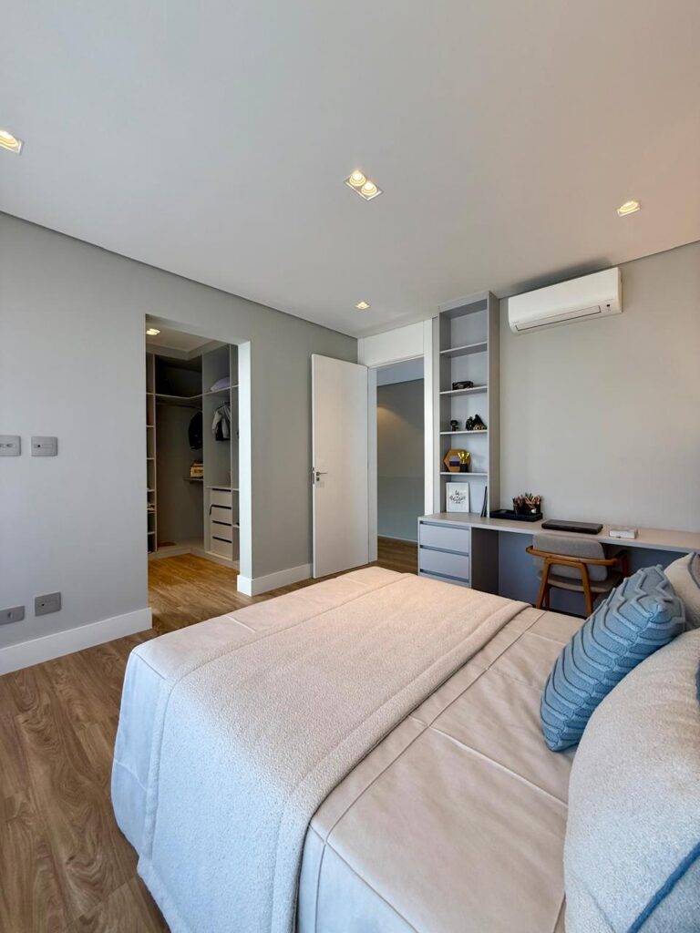 WhatsApp Image 2025-09-15 at 17.49.21 (1)