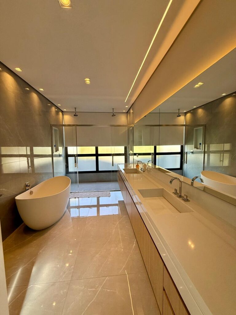 WhatsApp Image 2025-09-15 at 17.49.26