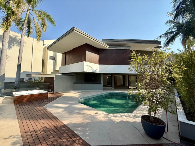 WhatsApp Image 2025-09-17 at 09.53.58