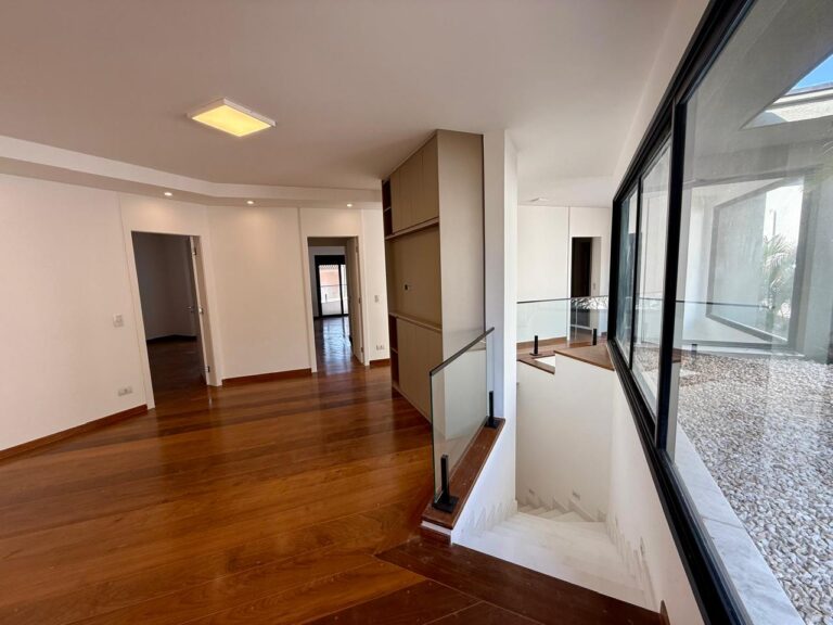 WhatsApp Image 2025-09-17 at 09.54.04