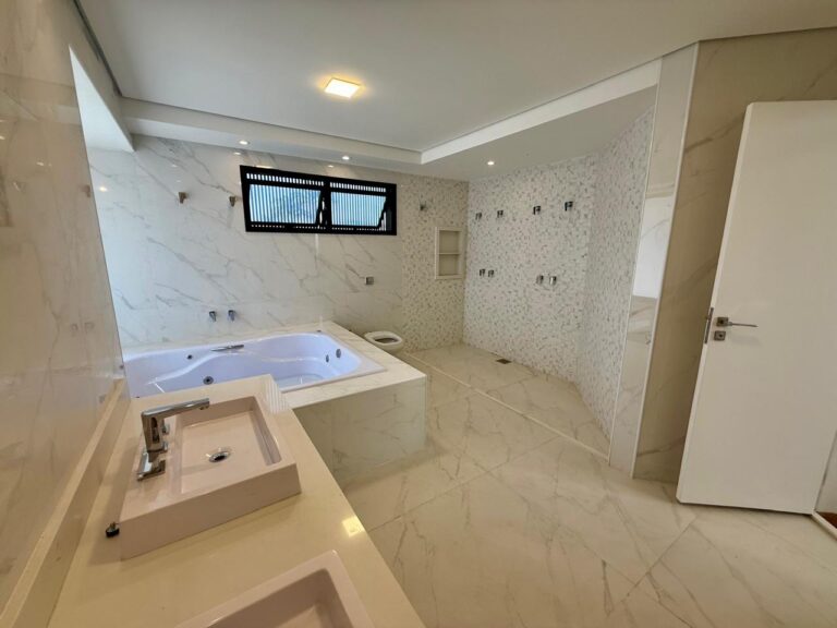 WhatsApp Image 2025-09-17 at 09.54.08 (1)