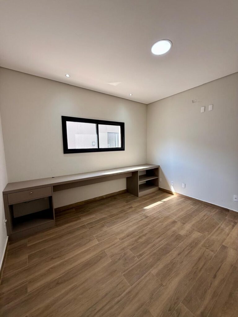 WhatsApp Image 2025-09-17 at 10.28.43 (3)