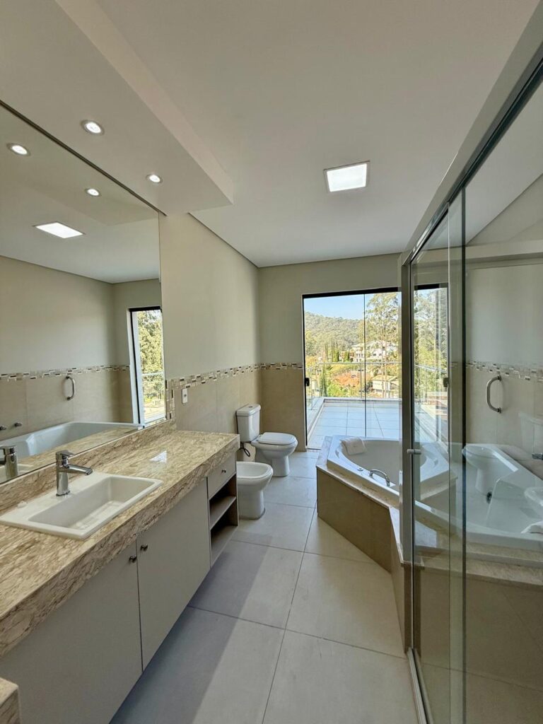 WhatsApp Image 2025-09-17 at 10.28.49 (2)