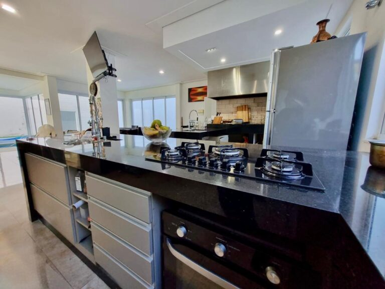 WhatsApp Image 2025-09-18 at 09.07.43