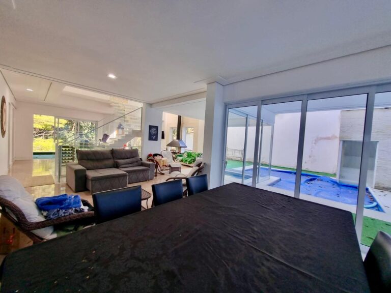 WhatsApp Image 2025-09-18 at 09.07.46