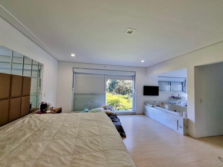 WhatsApp Image 2025-09-18 at 09.07.48 (1)