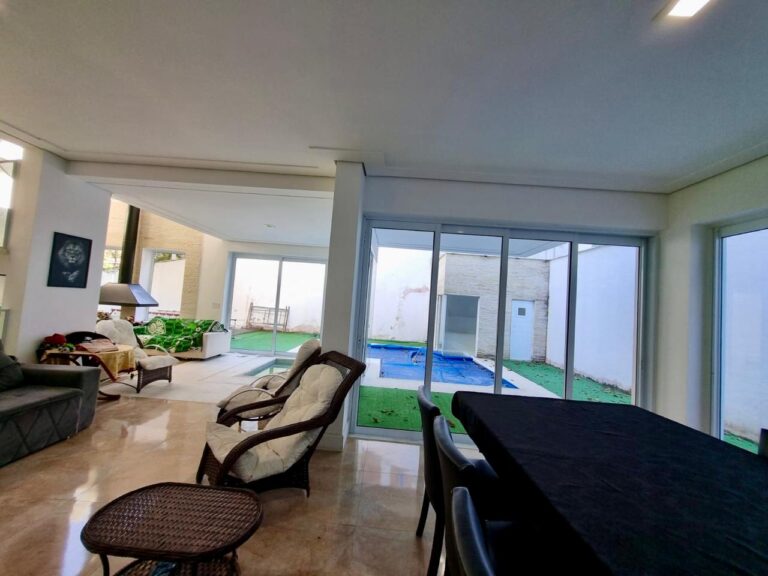 WhatsApp Image 2025-09-18 at 09.07.50