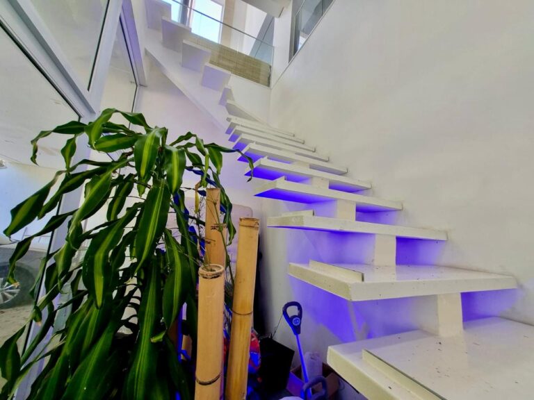 WhatsApp Image 2025-09-18 at 09.07.51 (1)