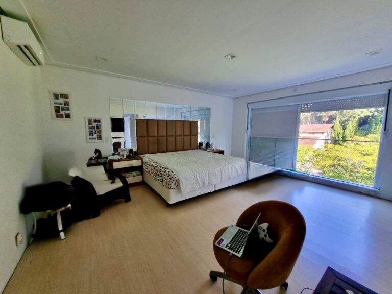 WhatsApp Image 2025-09-18 at 09.08.03