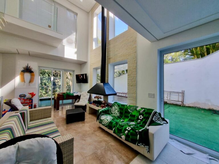 WhatsApp Image 2025-09-18 at 09.08.11 (1)