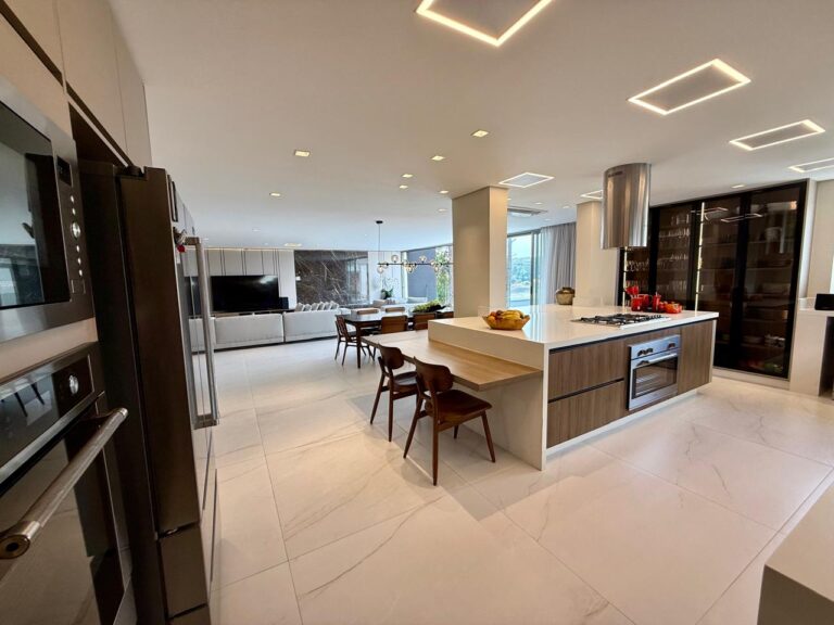 WhatsApp Image 2025-09-22 at 10.19.35 (1)