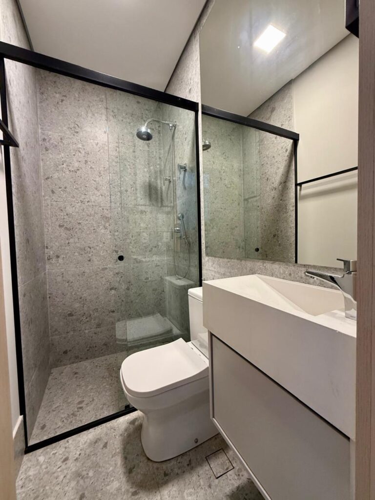 WhatsApp Image 2025-09-23 at 17.45.54 (1)