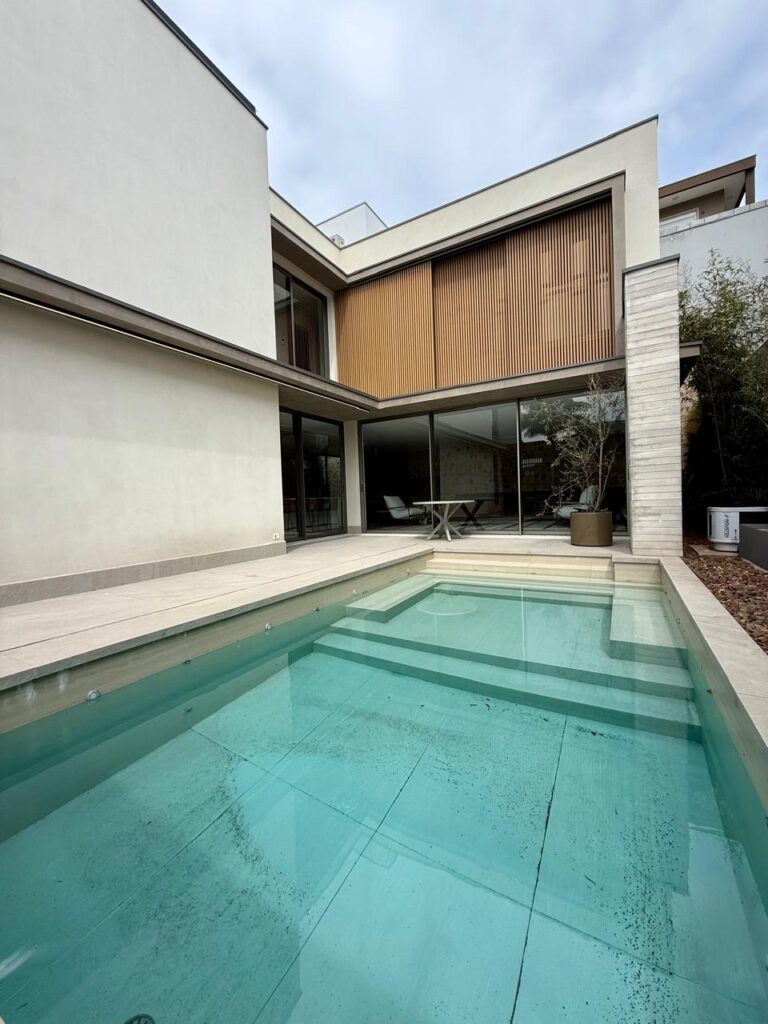 WhatsApp Image 2025-09-23 at 17.45.55 (2)