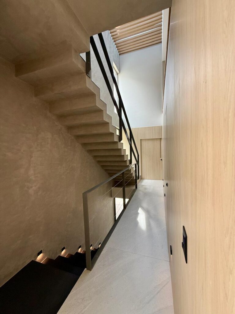 WhatsApp Image 2025-09-23 at 17.45.57 (2)