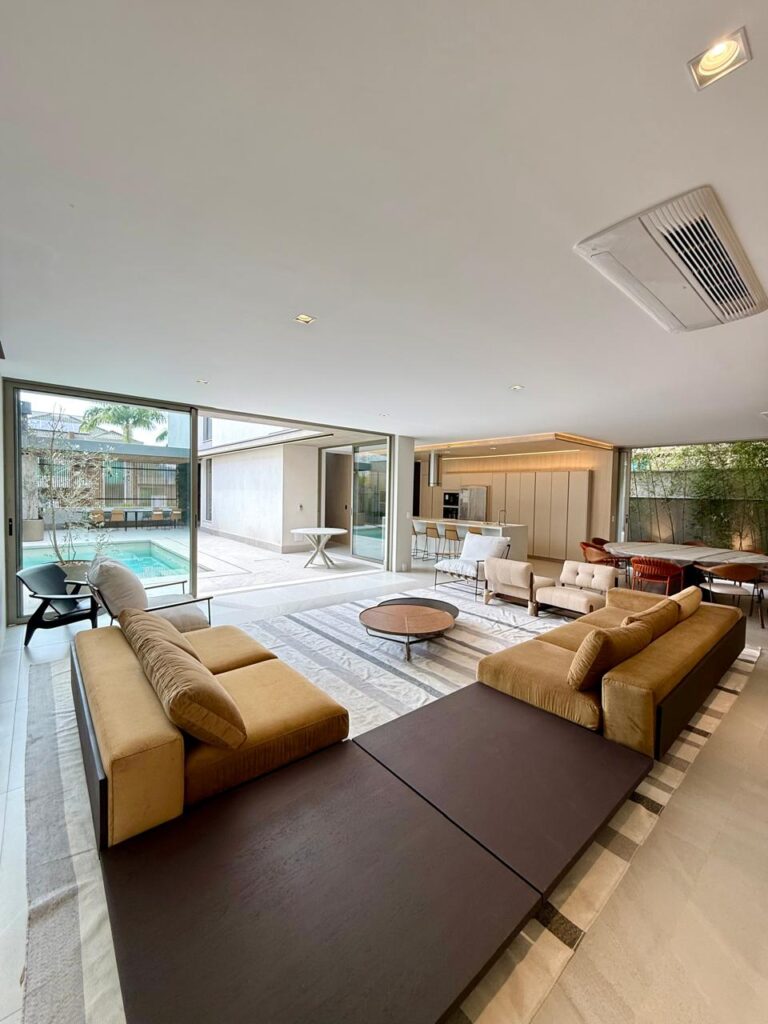 WhatsApp Image 2025-09-23 at 17.45.58