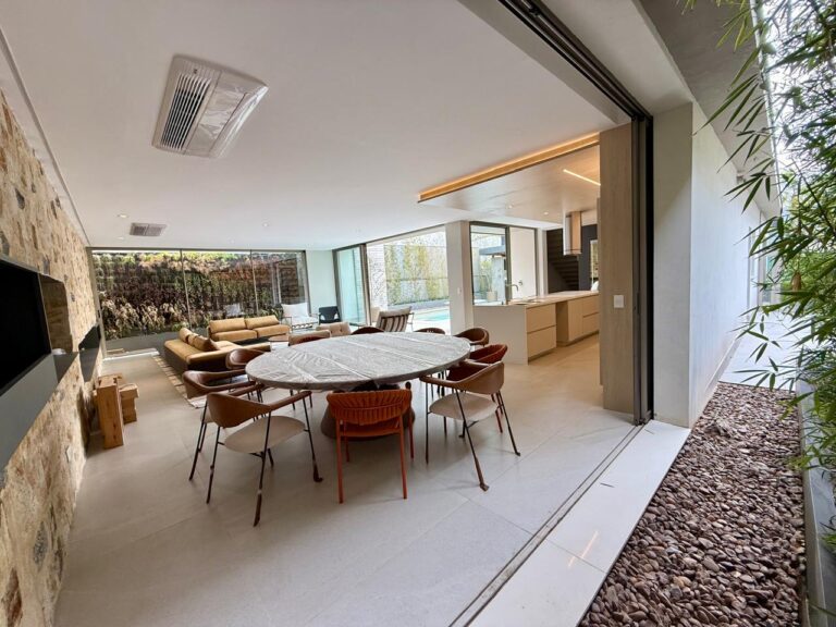 WhatsApp Image 2025-09-23 at 17.45.59 (3)