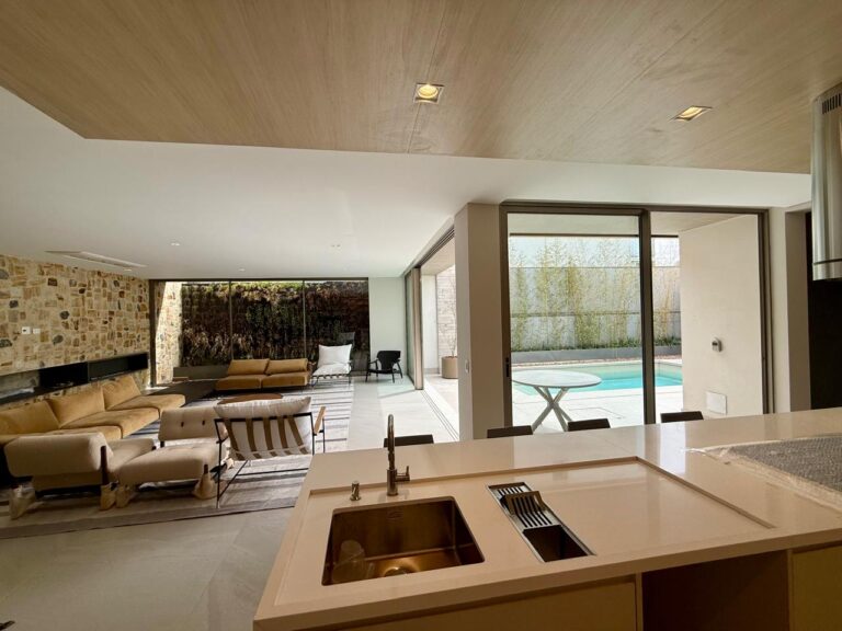 WhatsApp Image 2025-09-23 at 17.45.59