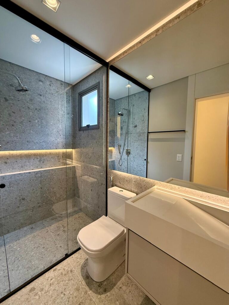 WhatsApp Image 2025-09-23 at 17.46.03 (1)