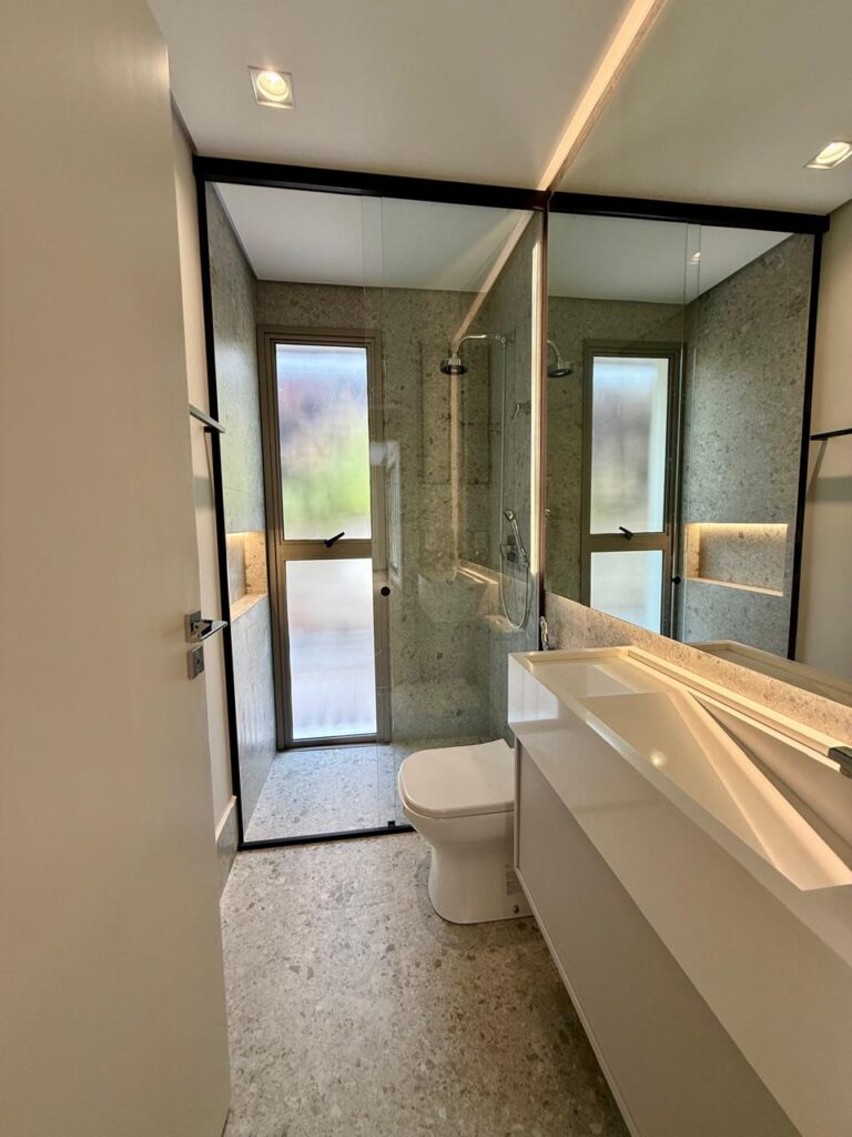 WhatsApp Image 2025-09-23 at 17.46.06