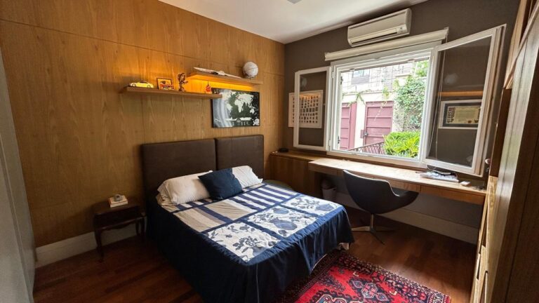 WhatsApp Image 2025-09-23 at 18.15.05 (2)