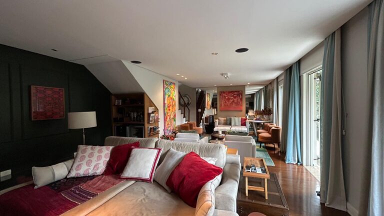 WhatsApp Image 2025-09-23 at 18.15.07 (2)