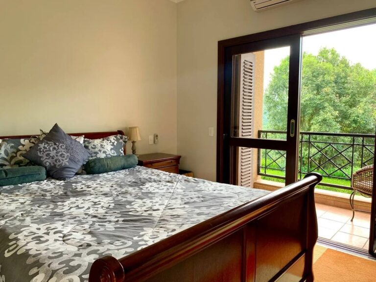 f548c1bcbc7dbc0319c286afca3f15eb