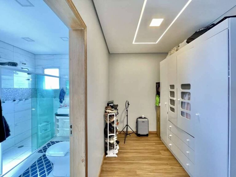 La photo IMG_5490.JPEG a été réduite de 91.71 % le Quinta-feira 21 Novembro 2024 à 07:11 par Photo Réducteur v4.10 à télécharger sur http://www.emjysoft.com/