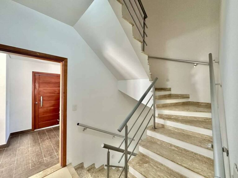 La photo IMG_0806.JPEG a été réduite de 90.83 % le Quinta-feira 28 Novembro 2024 à 12:11 par Photo Réducteur v4.10 à télécharger sur http://www.emjysoft.com/