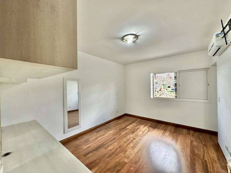 La photo IMG_0828.JPEG a été réduite de 92.06 % le Quinta-feira 28 Novembro 2024 à 12:11 par Photo Réducteur v4.10 à télécharger sur http://www.emjysoft.com/