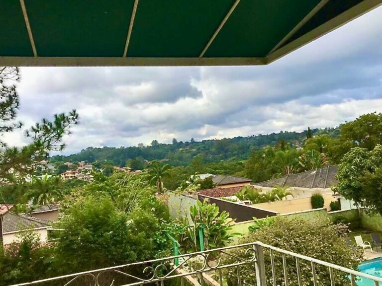 WhatsApp Image 2025-10-09 at 10.41.19 (1)