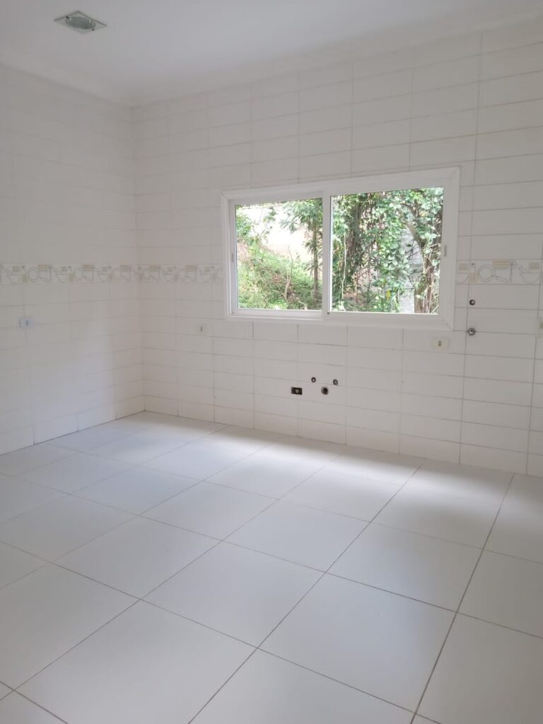 WhatsApp Image 2025-10-14 at 16.36.25 (4)