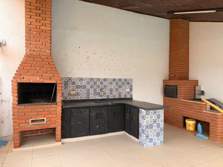 WhatsApp Image 2025-10-16 at 10.20.07