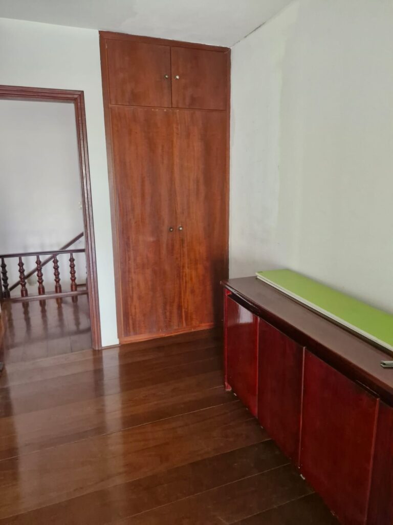 WhatsApp Image 2025-10-16 at 15.45.05 (1)