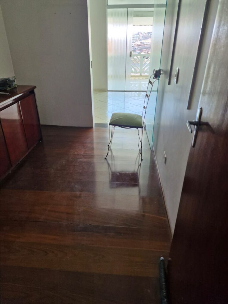 WhatsApp Image 2025-10-16 at 15.45.06 (1)