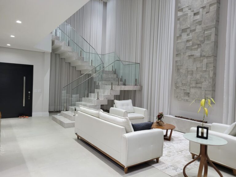 WhatsApp Image 2025-10-17 at 09.52.39