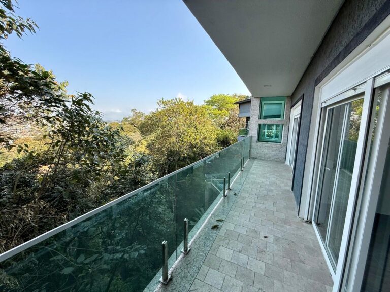 WhatsApp Image 2025-10-23 at 14.54.31 (8)