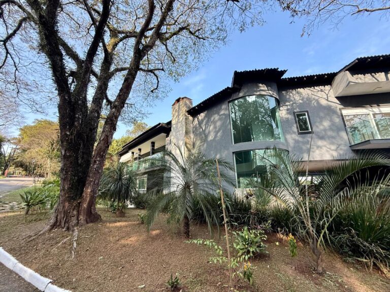 WhatsApp Image 2025-10-23 at 14.54.32 (1)