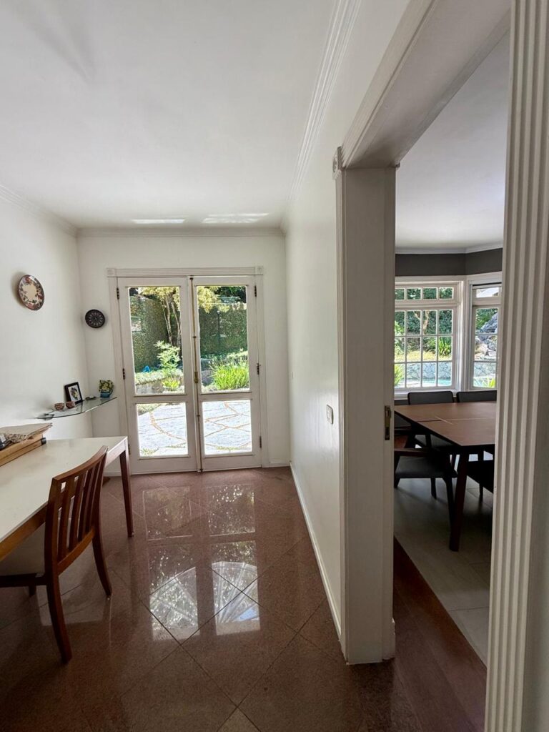 WhatsApp Image 2025-10-25 at 12.33.11 (2)