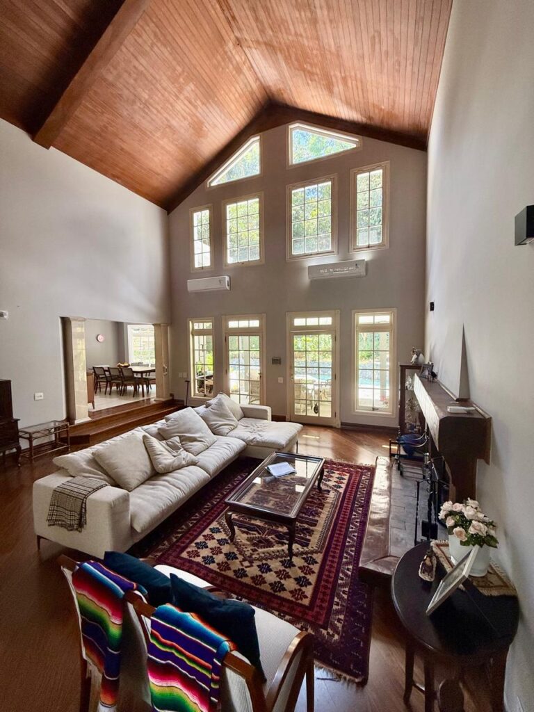 WhatsApp Image 2025-10-25 at 12.33.13