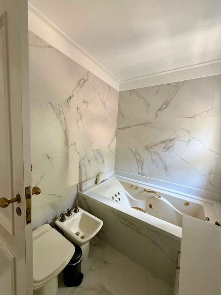 WhatsApp Image 2025-10-25 at 12.33.14 (2)